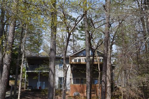 921 Rue Fleur De Lis sold home in Brittany Hbr N, Lavonia, GA