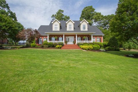 109 Buttercup Trail