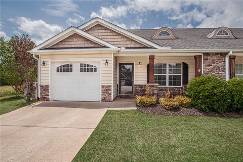 23 Hillsborough Drive