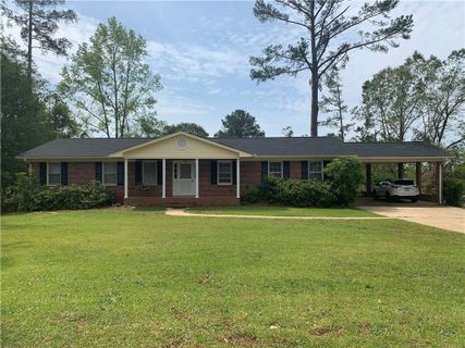 1003 Hillsborough Drive
