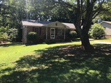 2507 Dellwood Lane