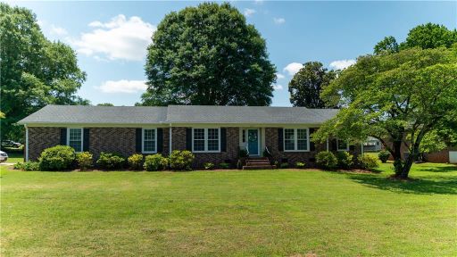 1012 Windwood Drive