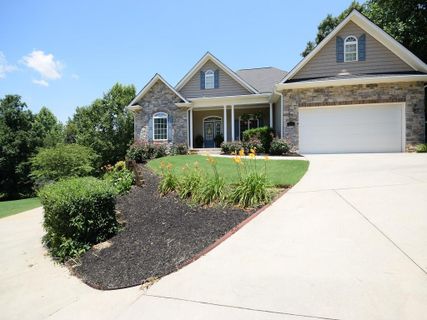 604 Laurel Haven Court