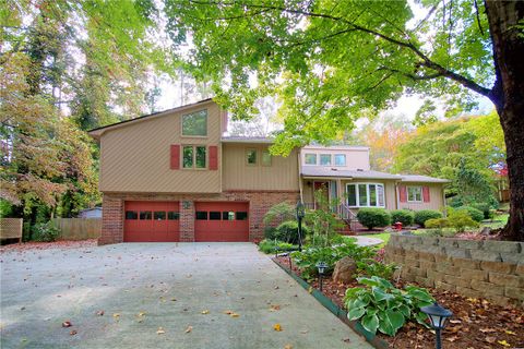 204 Hillandale Road