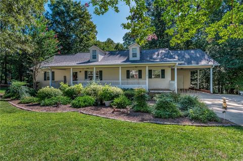 109 Fleetwood Drive
