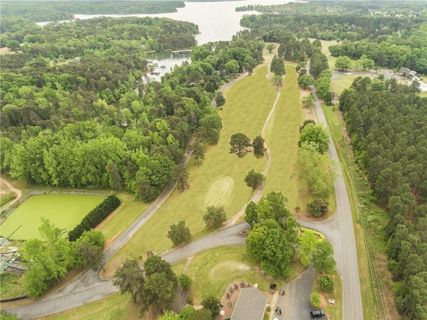 221 Lakefront Drive