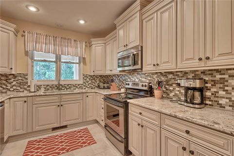 Previously sold for $199,900