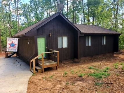117 Oak Ridge Circle Circle sold home in The Woods, Seneca, SC