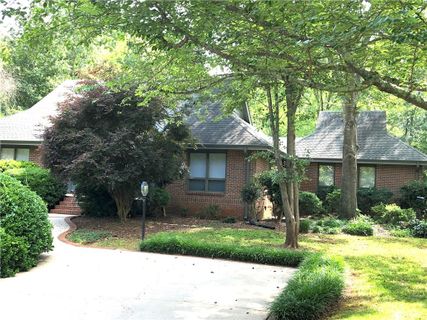 500 Squire Circle