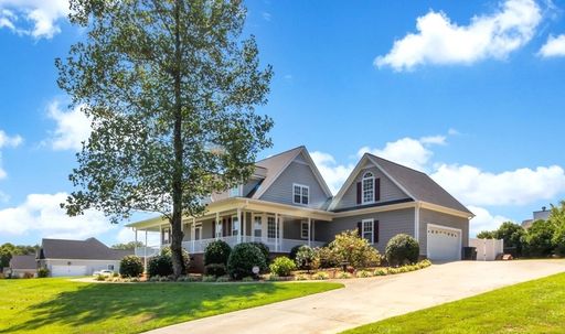 202 Edens Ridge Drive sold home in Edens Ridge, Six Mile, SC