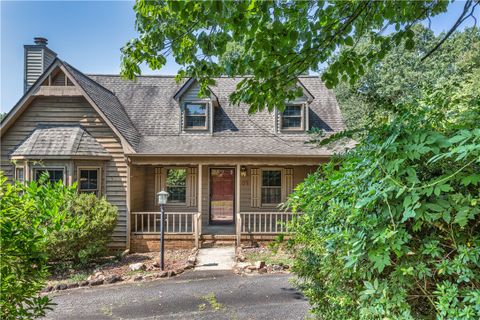 107 Shadowick Way