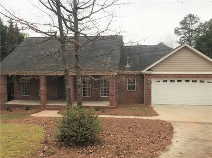 135 Winding River Drive sold home in River Point, Anderson, SC