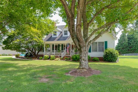 309 Pinnacle Court