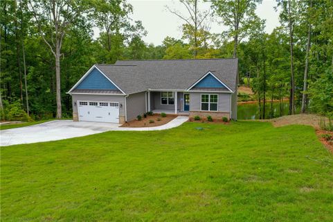 17 Longpoint Drive