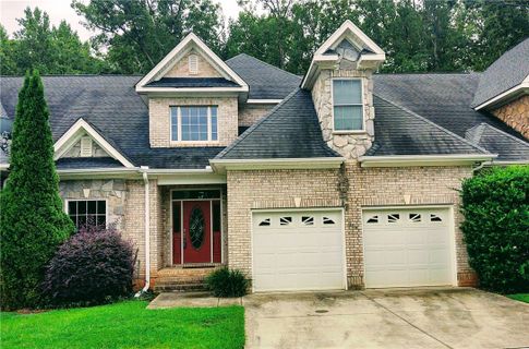 306 Breakwater Lane