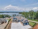 806 Mountain Way sold home in Seneca, SC
