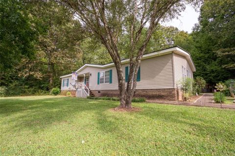 760 N Horseshoe Bridge Road sold home in Tugaloo TWP, Westminster, SC