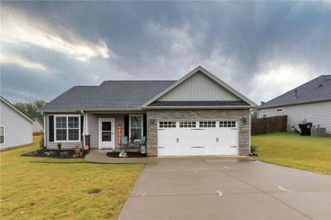 1030 Blythwood Drive