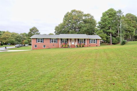 100 Wedgewood Drive