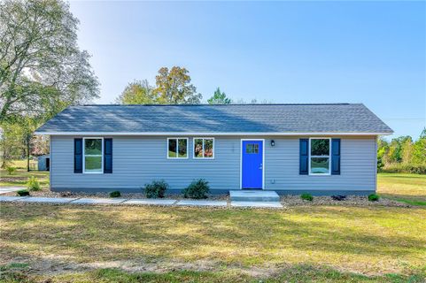 239 Skyland Drive sold home in Ponderosa Heights, Belton, SC