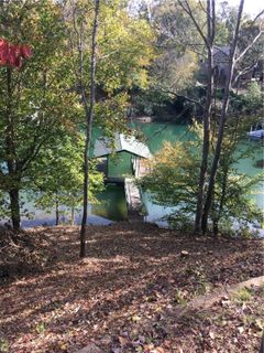 151 W Bay View Drive sold home in Mountain View Bay, Seneca, SC