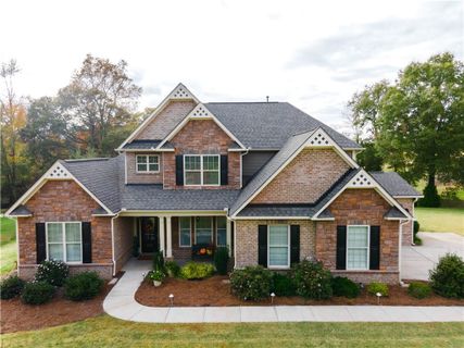 206 Vining Crossing