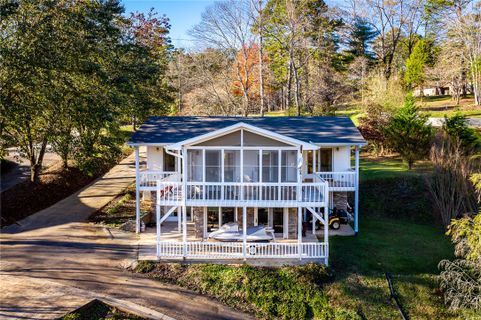 201 Little Lane sold home in Hickory Cove Es, Seneca, SC