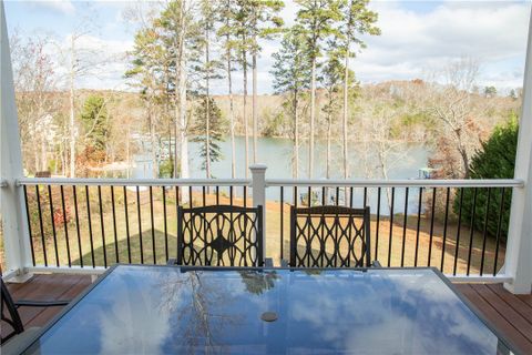 335 Stardust Lane