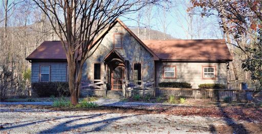 102 Willys Creek Circle
