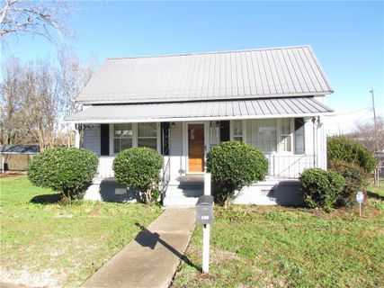 10 Fuller Street