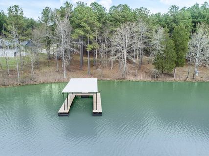 114 Waterside Drive