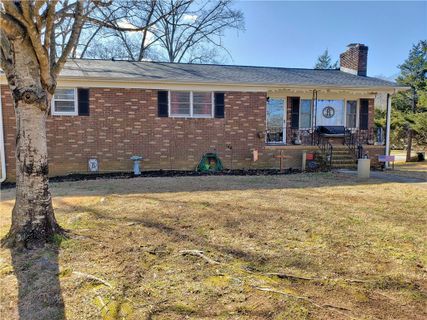 100 Kenneth Street sold home in Forest Acres, Piedmont, SC