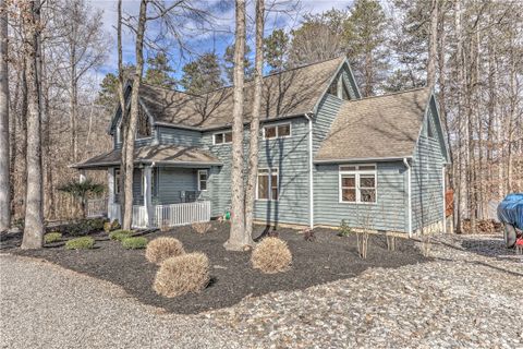 133 Moonlight Drive