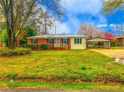 207 Skyland Drive sold home in Ponderosa Heights, Belton, SC