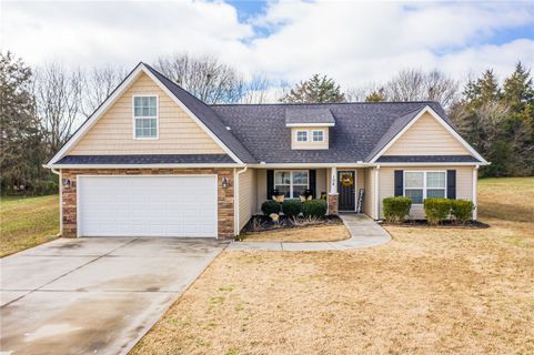 108 Tea Leaf Court