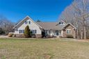 712 Sagewood Lane sold home in Seneca, SC