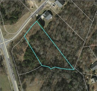 106 Golden Springs Lane