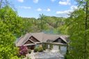 230 Mountain View Pointe Drive sold home in Seneca, SC