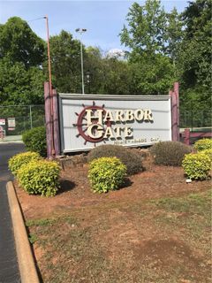 29 Harbor Gate