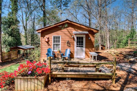 637 N Lake Drive sold home in Whitewater Lake, Salem, SC