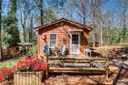 637 N Lake Drive sold home in Salem, SC
