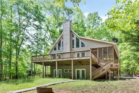 127 Moonlight Drive