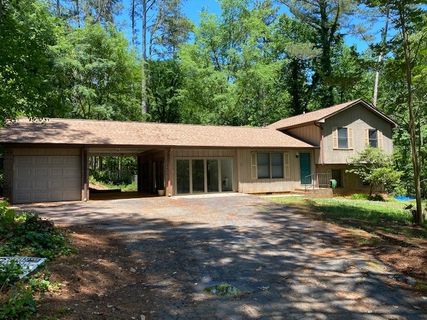 305 Hartwell Drive