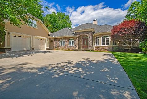 152 Club House Drive