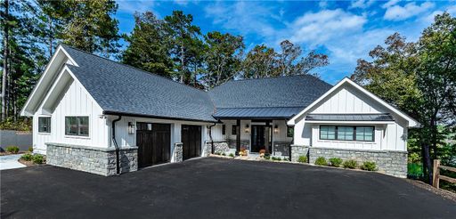 525 Little Keowee Boulevard sold home in Little Keowee Bay Key, West Union, SC