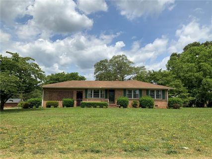105 Donhill Road sold home in Canwood Heights, Anderson, SC