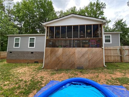 106 Gary Court sold home in Old Mill Estates Sec III, Easley, SC