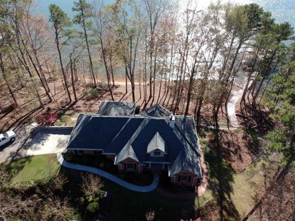 326 North Shores Drive sold home in North Shore, Westminster, SC