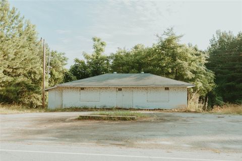 802 Sadlers Creek Road