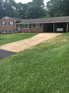 215 Hillandale Road